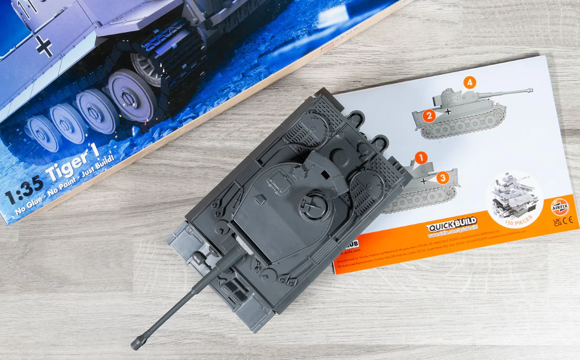 J6041 QUICKBUILD Tiger I Model Kit - Image 9