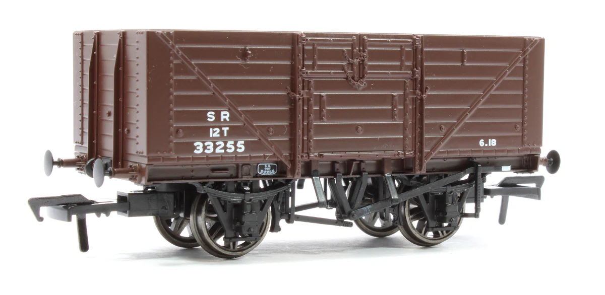 940014 Southern Railway 8 Plank Open Wagon D1379 No.33255, SR Brown (Post-1936)