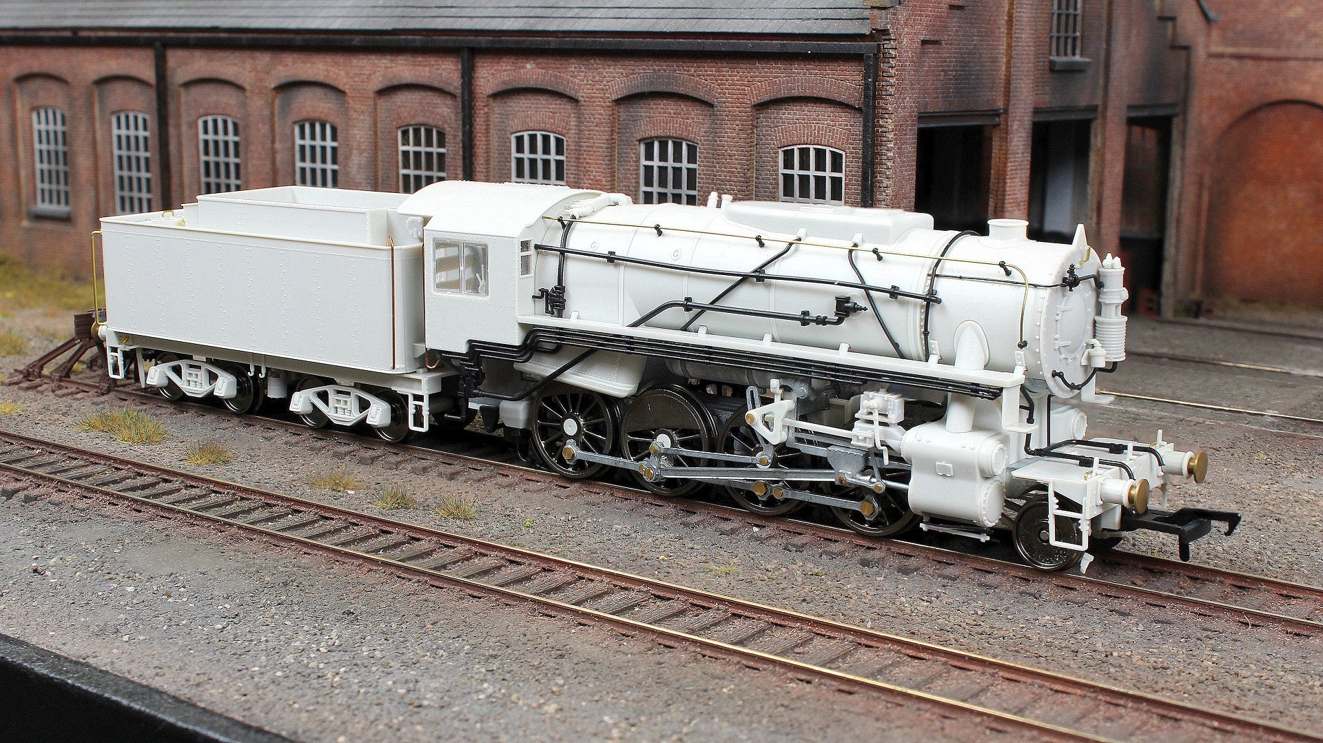 926005 USATC S160 2-8-0 Major General Carl R Gray Jr LMR Blue No.700 Steam Locomotive - Image 3