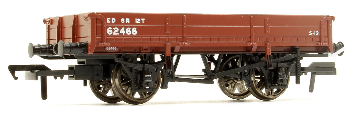 928007 SECR Dia. 1744 2 plank No. 62466, SR red oxide (late)