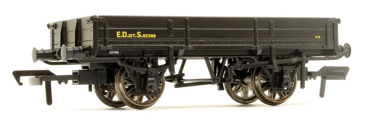 928011 SECR Dia. 1744 2 plank No. S62388, BR Departmental black