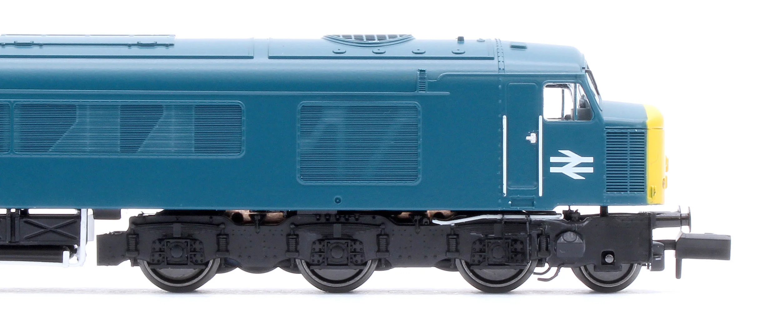 948611 Class 45 45115 "Apollo" BR Blue BR Blue With Sealed Beam & Hight Intensity Headlights Diesel Locomotive - DCC Sound - Image 9