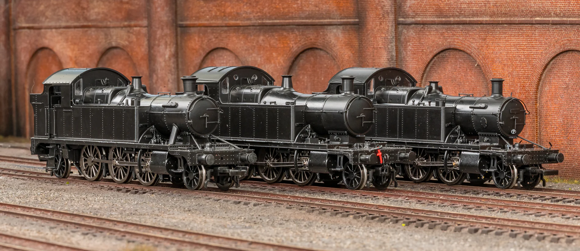 951106 GWR 45xx No.4571 British Railways (serif) Green Steam Locomotive - Image 3
