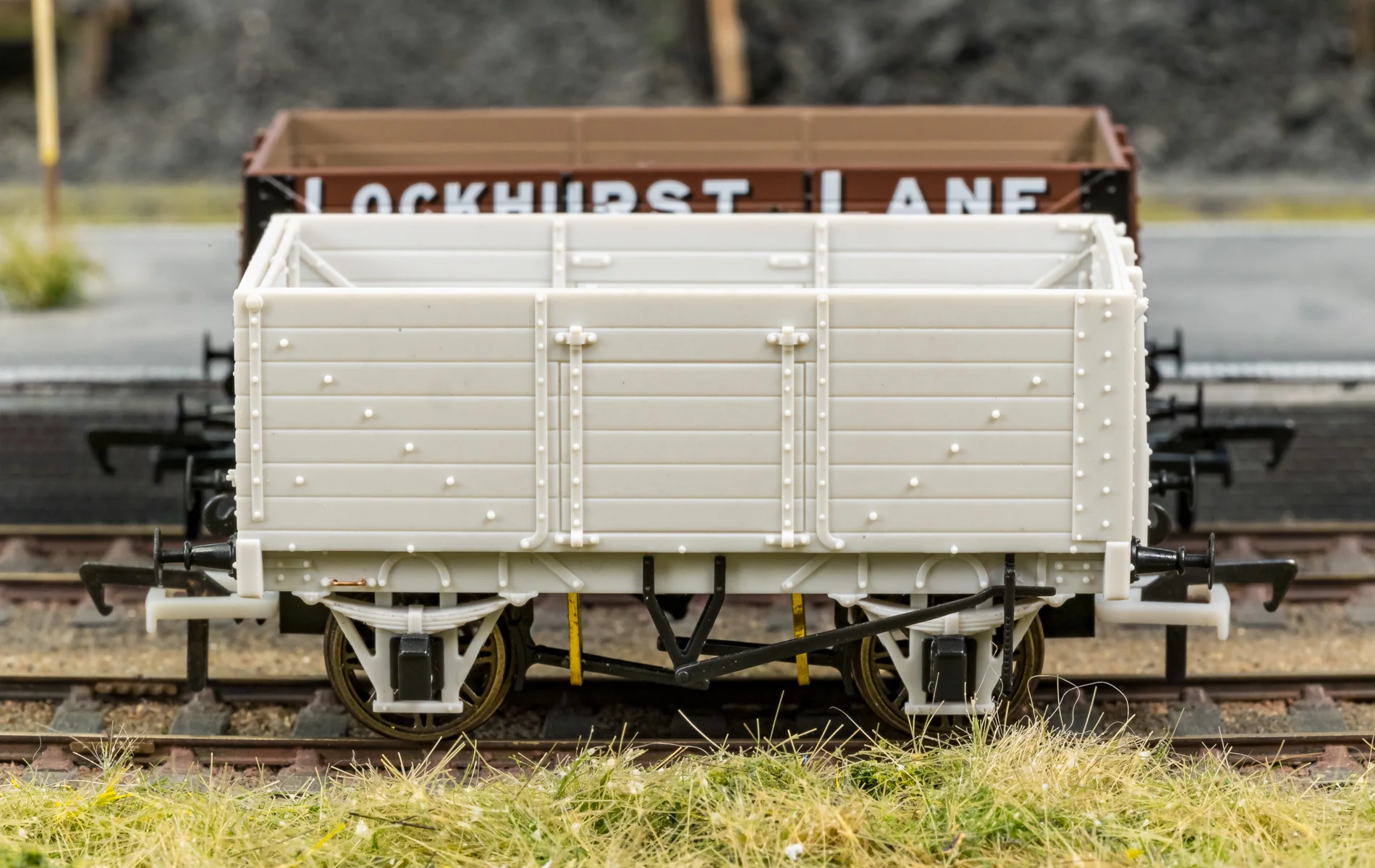 967803 RCH 1907 Spec Open Wagon R. Webster & Sons No. 302 7-plank wagon with side doors - Image 4