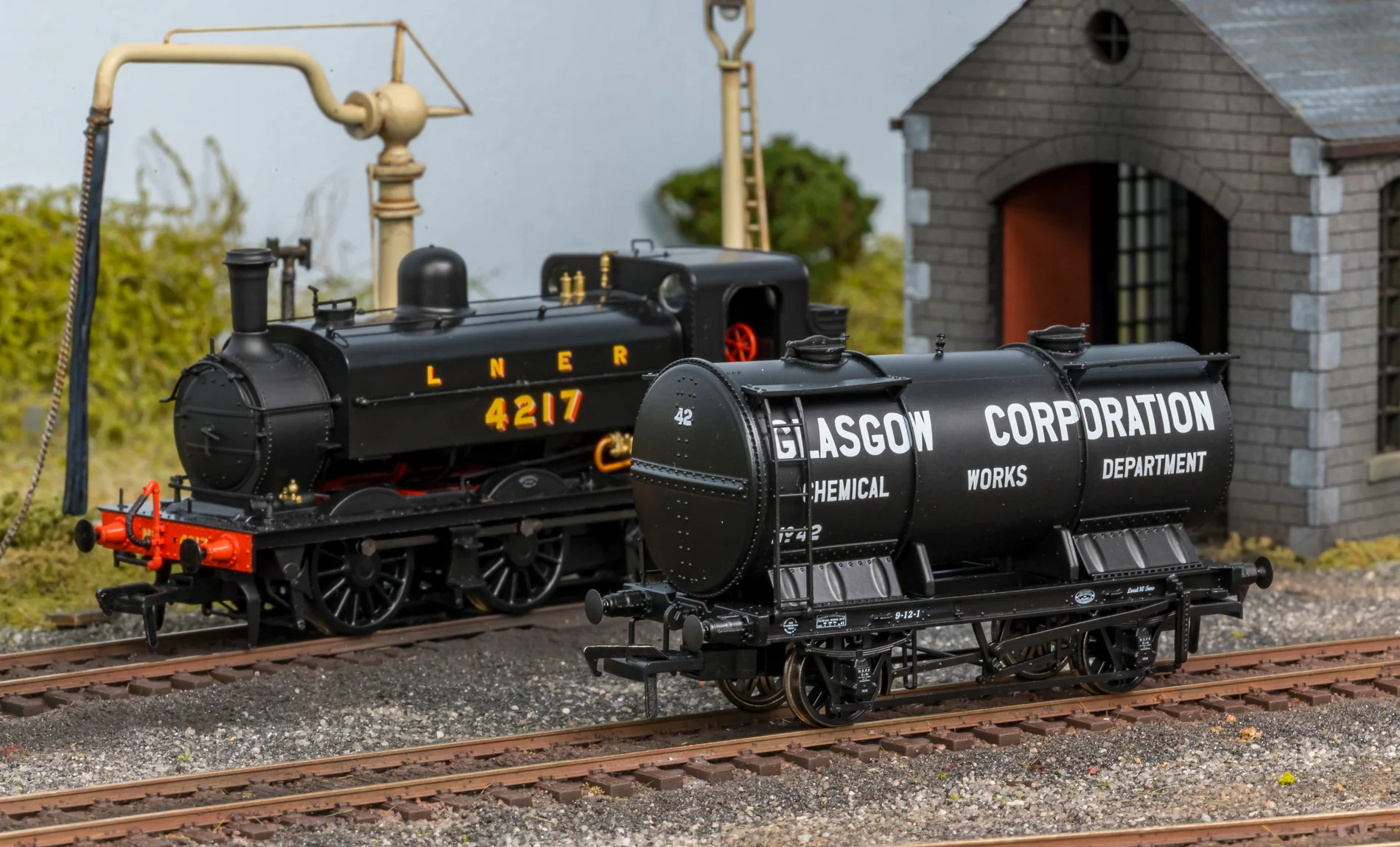 981013 Chemical Tank Wagon - Glasgow Corporation Chemical Department No.42 - Image 2