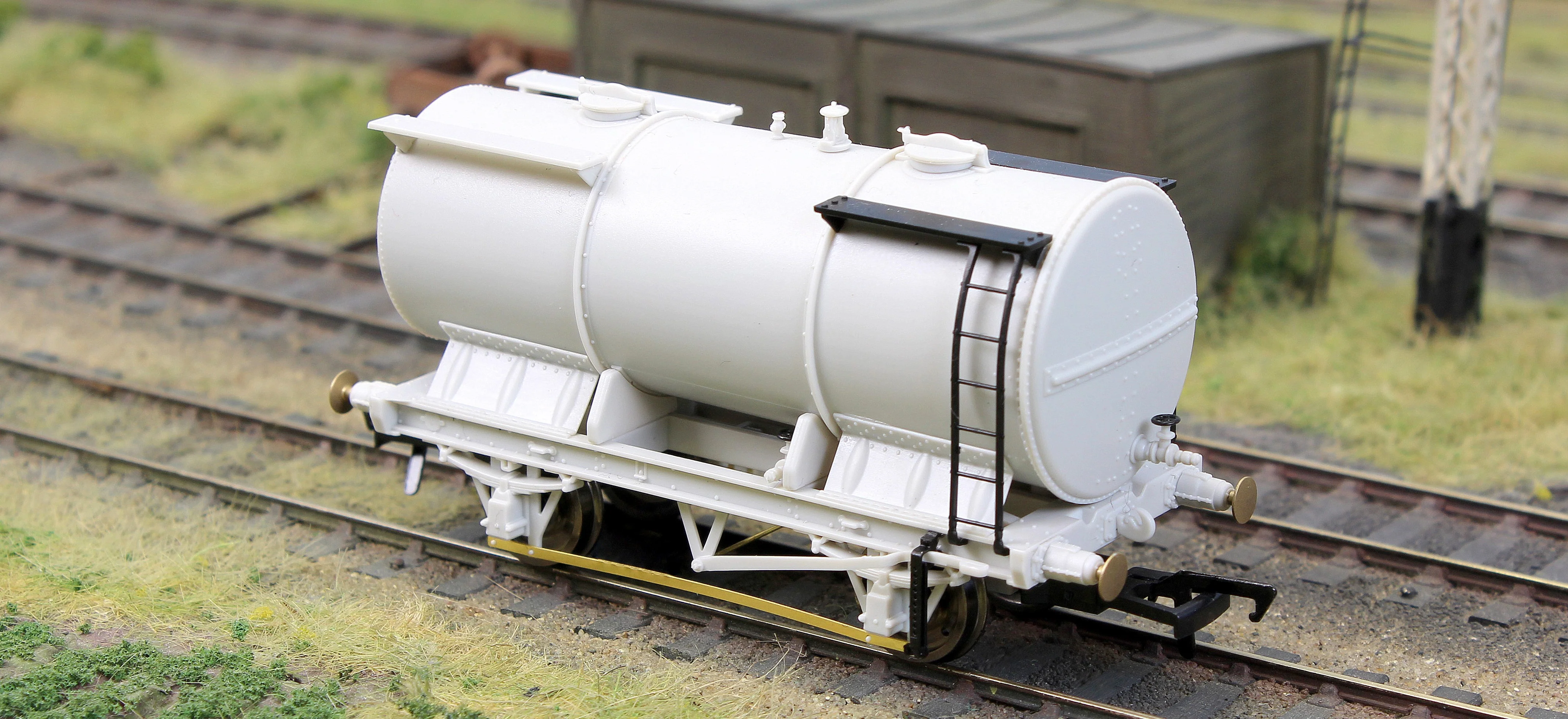 981009 Chemical Tank Wagon - Lion Emulsion No.B89 - Image 4