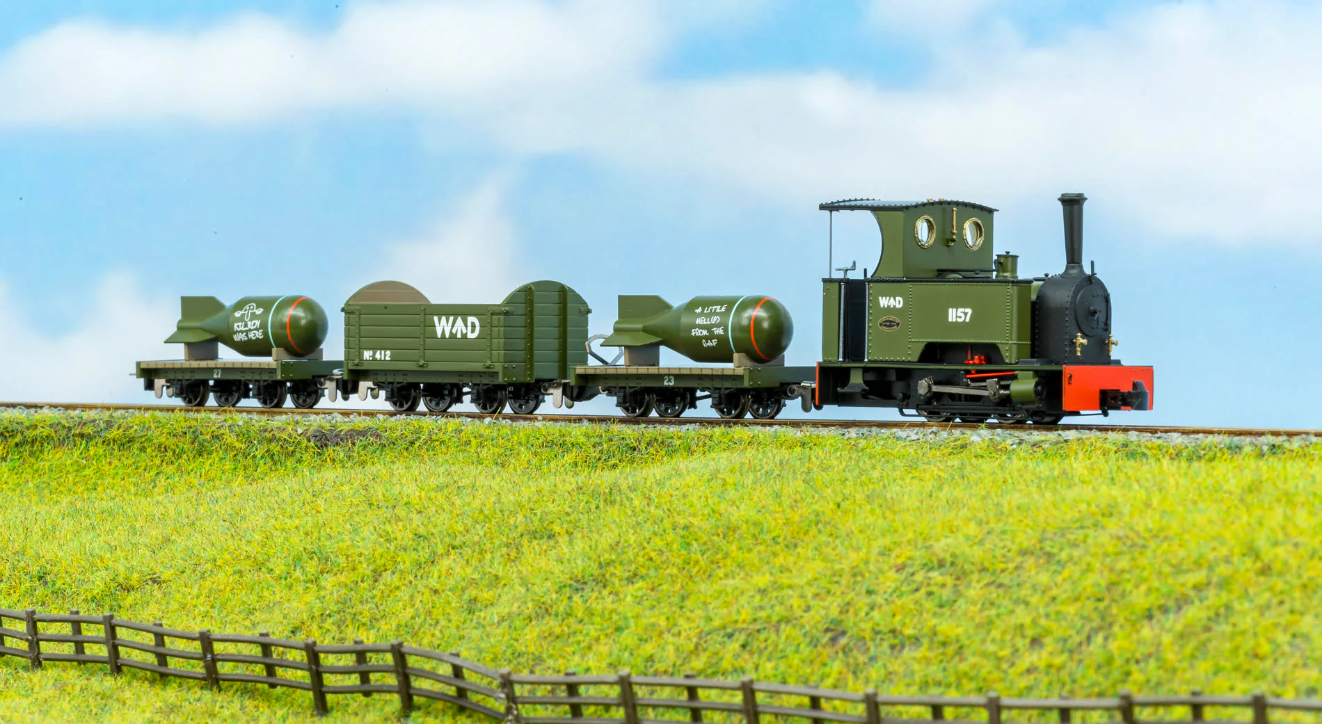 986207 Sirdar Class 0-4-0 Kerr, Stuart & Co. Short-Tank 'What If' - WDLR Plain Green Steam Locomotive - Image 6