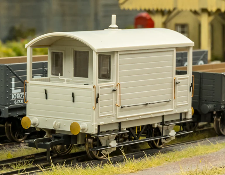994006 LBSC 4 Wheel Brake Van - SR (Post-36) No.55803 - Image 2