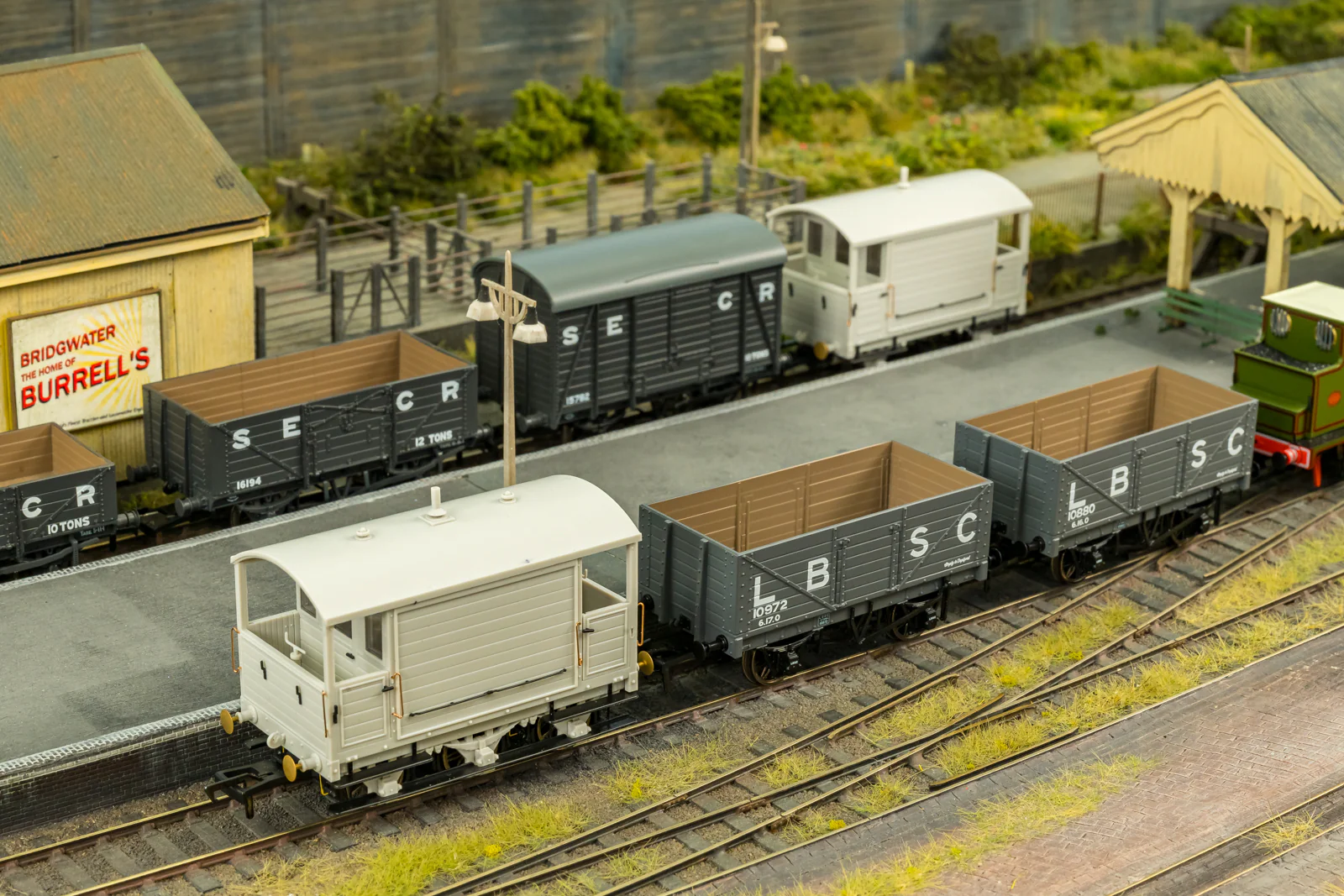994103 LBSC 6 Wheel Brake Van - LBSC No.281 - Image 4