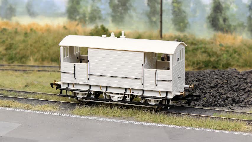 975008 GCR 15T 6w Brake - LNER Bauxite post-1936 No.531772 - Image 4