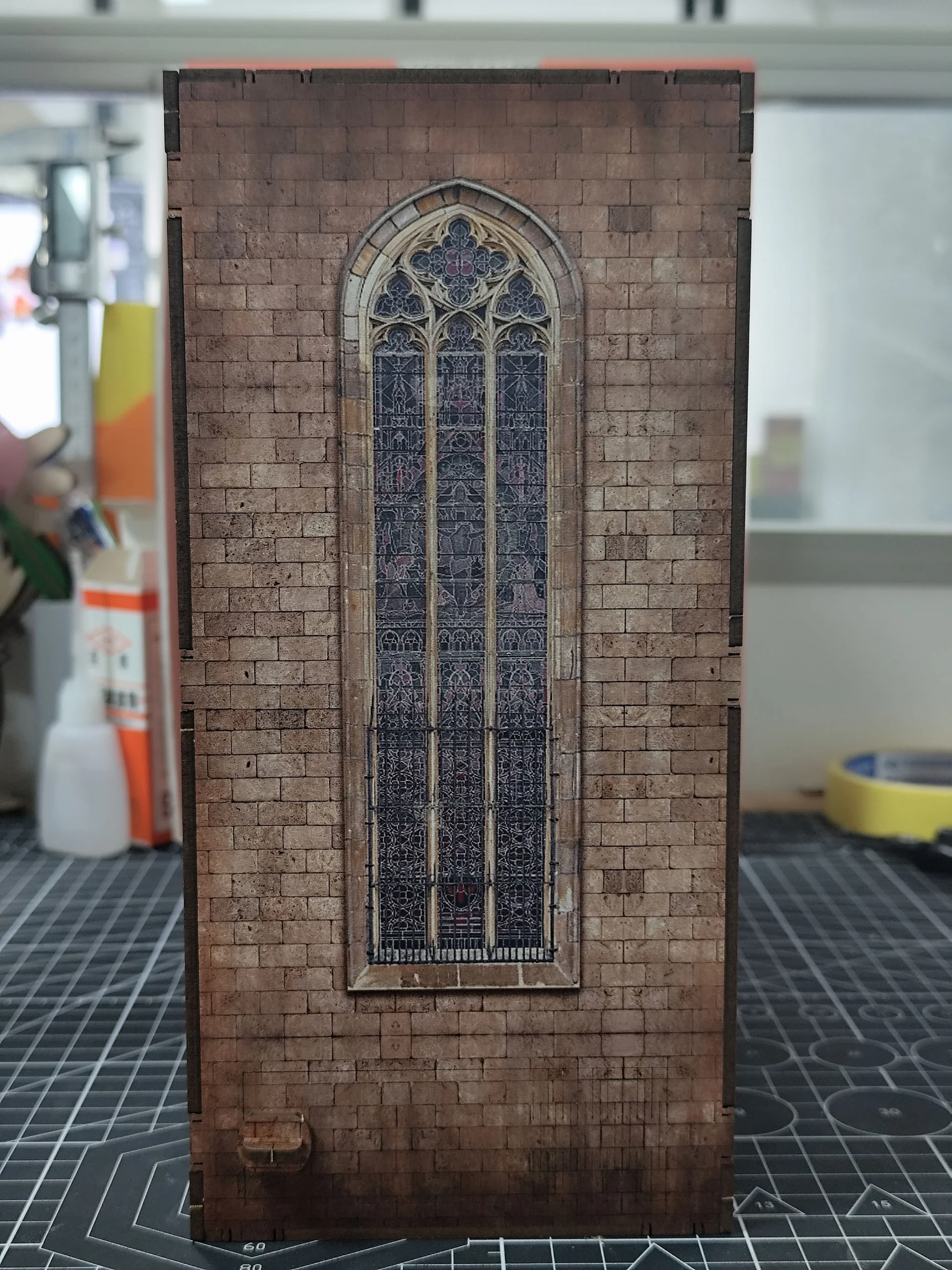 00531 House of the Dragon Iron Throne Tiny Adventures Model Kit - Image 6