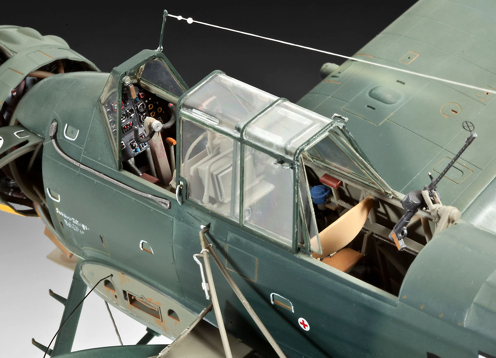 03787 Arado Ar196A-3 Seaplane Model Kit - Image 5