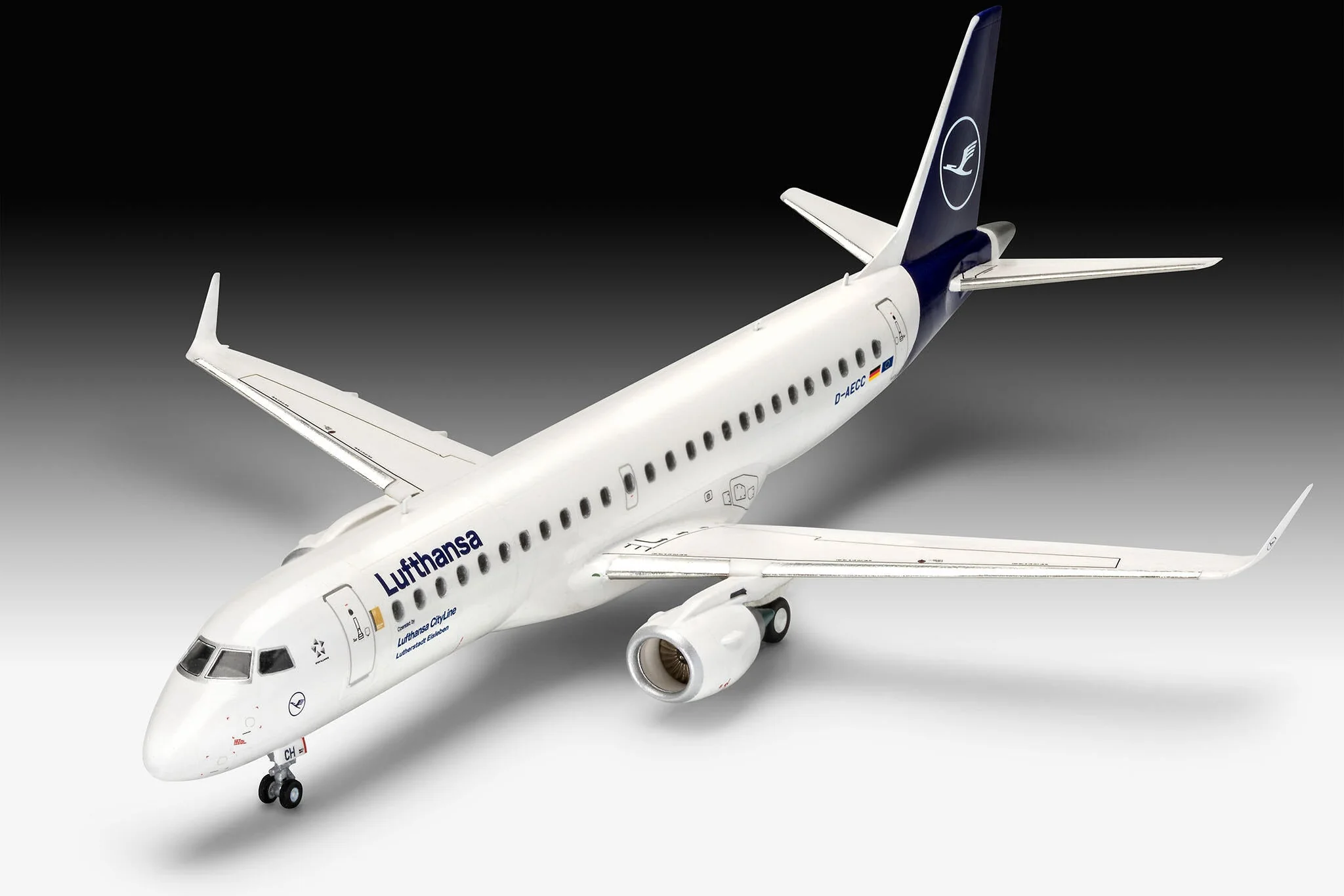 03883 Embraer 190 "Lufthansa" New Livery Model Kit - Image 2