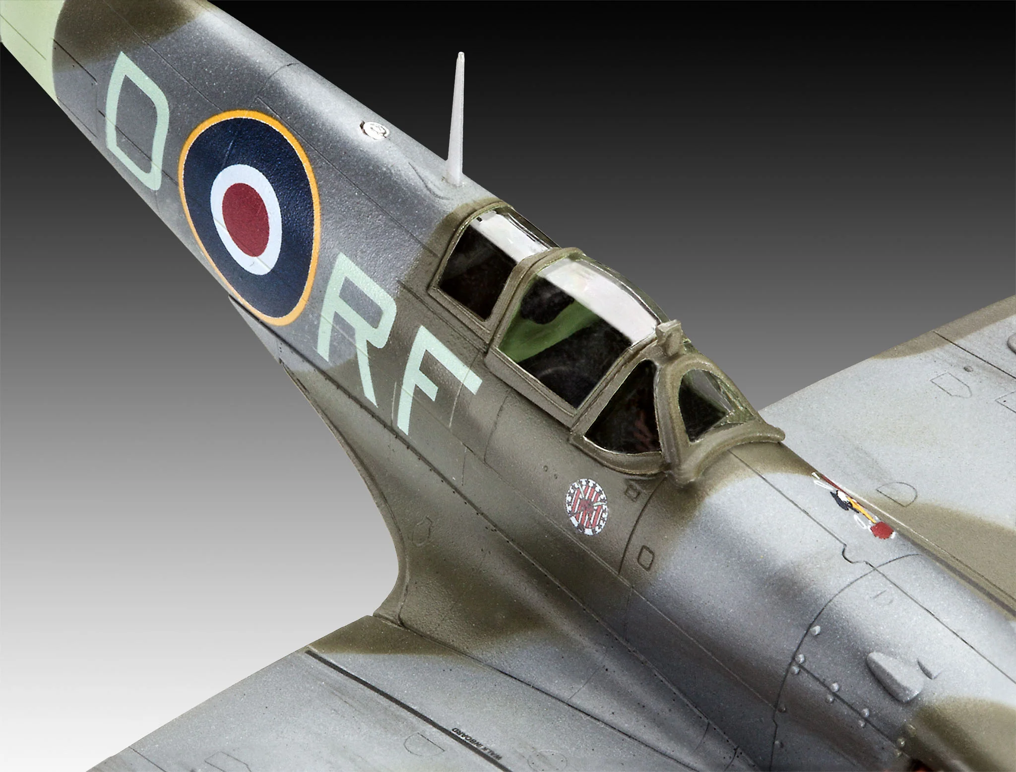 03897 Supermarine Spitfire Mk.Vb Model Kit - Image 4