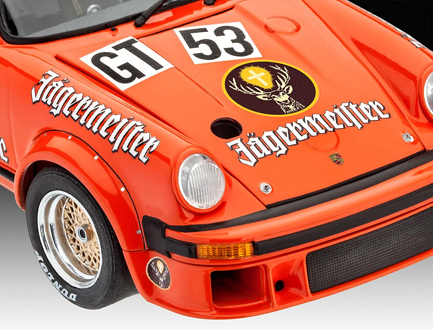 07031 Porsche 934 RSR Jagermeister (1:24 Scale) Model Kit - Image 2