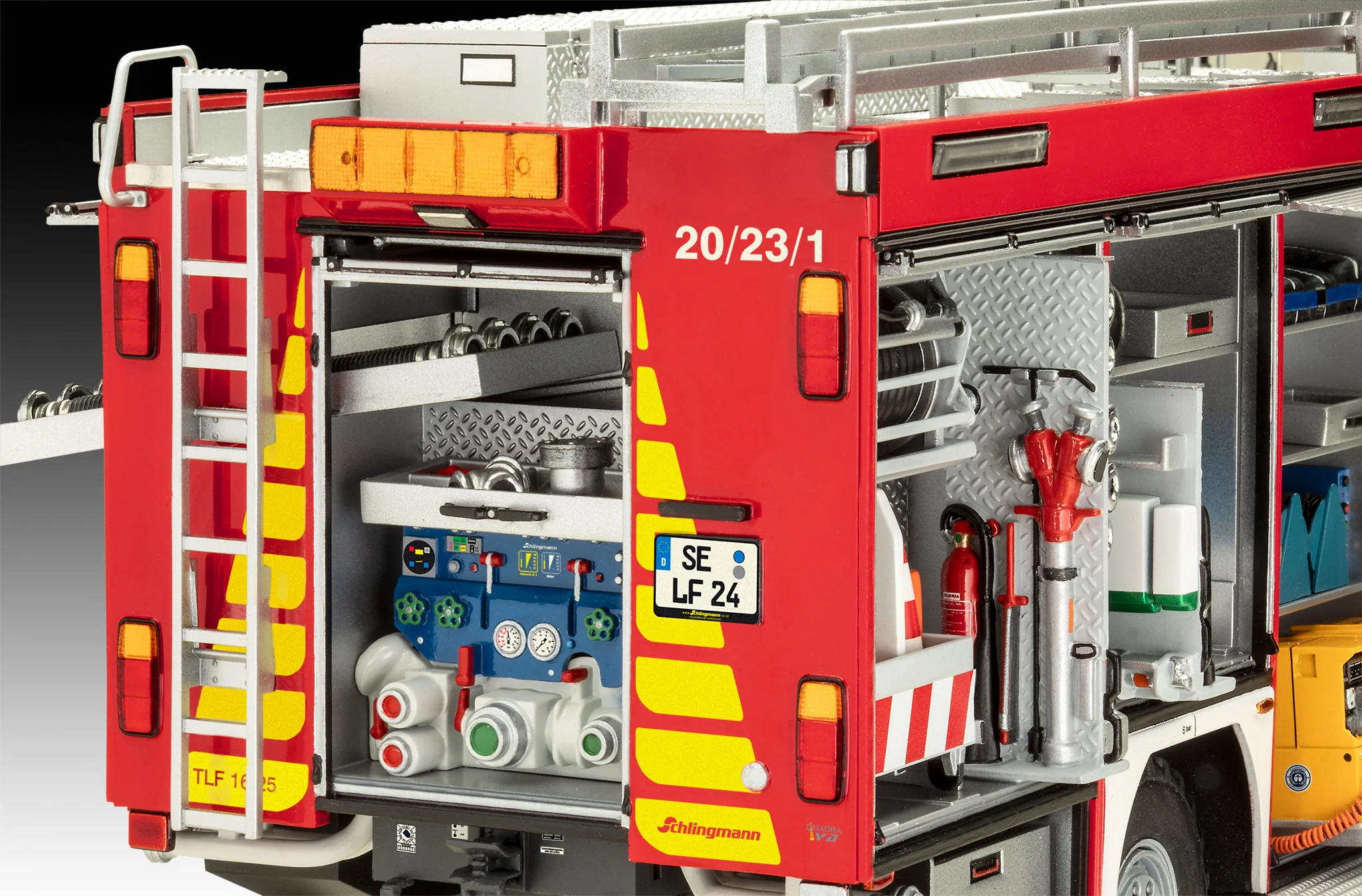 07586 Schlingmann TLF 16/25 Model Kit - Image 3