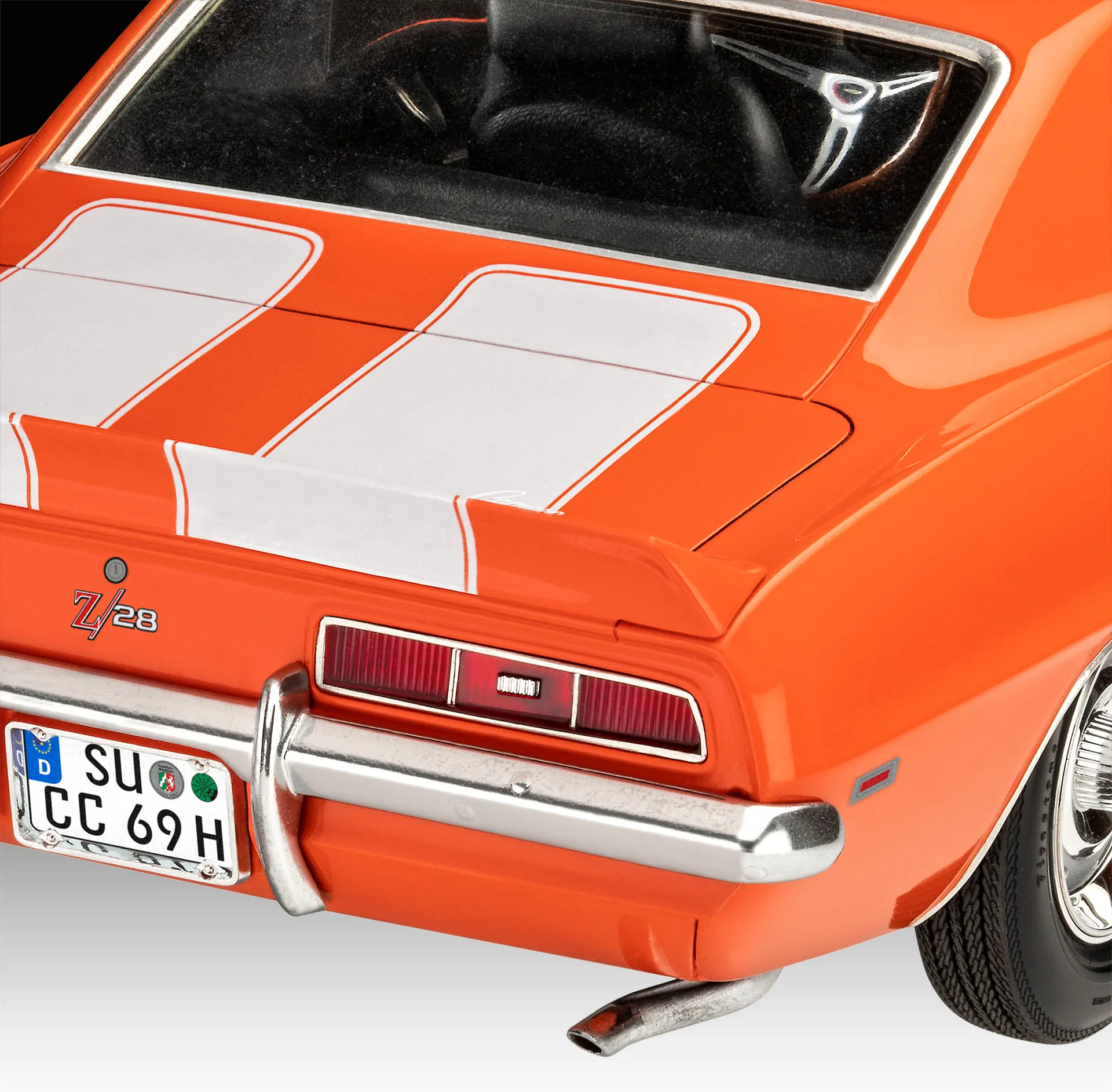 07727 69 Chevy Camaro Model Kit - Image 3