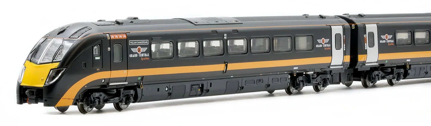 RT-N-180-GC-103B Class 180 - Grand Central livery green stripe (N/2mm) 5-car DMU - Image 5