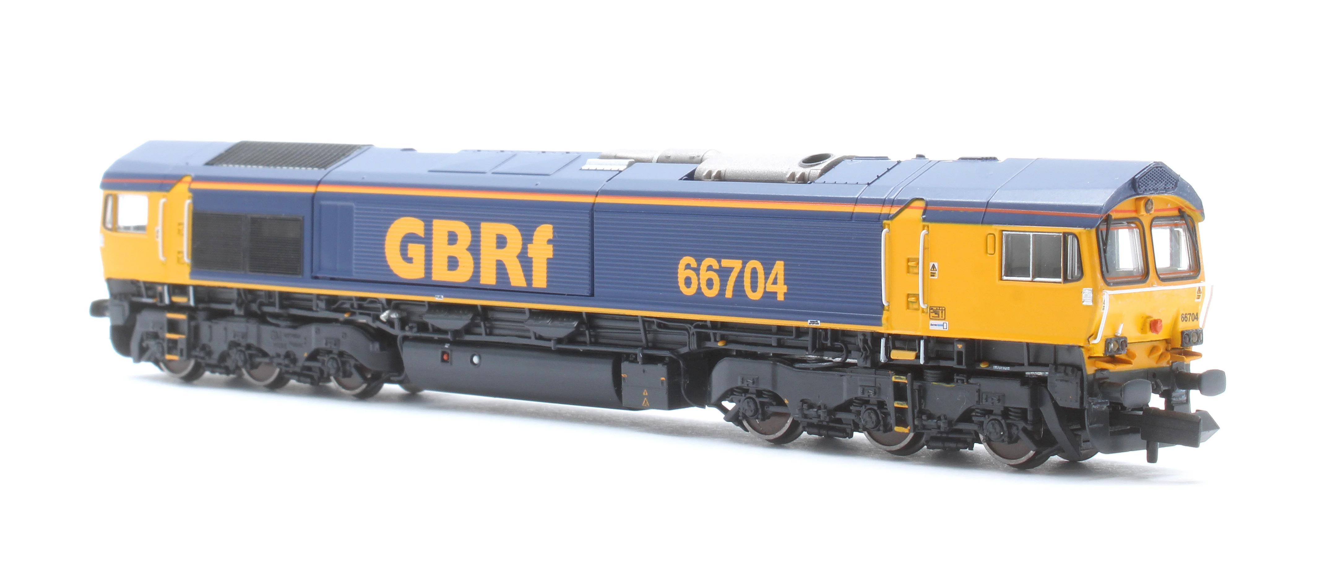 RT-N66-GBO-704DCC Class 66 66704 GBRf Original Livery Diesel Locomotive - DCC Sound - Image 2