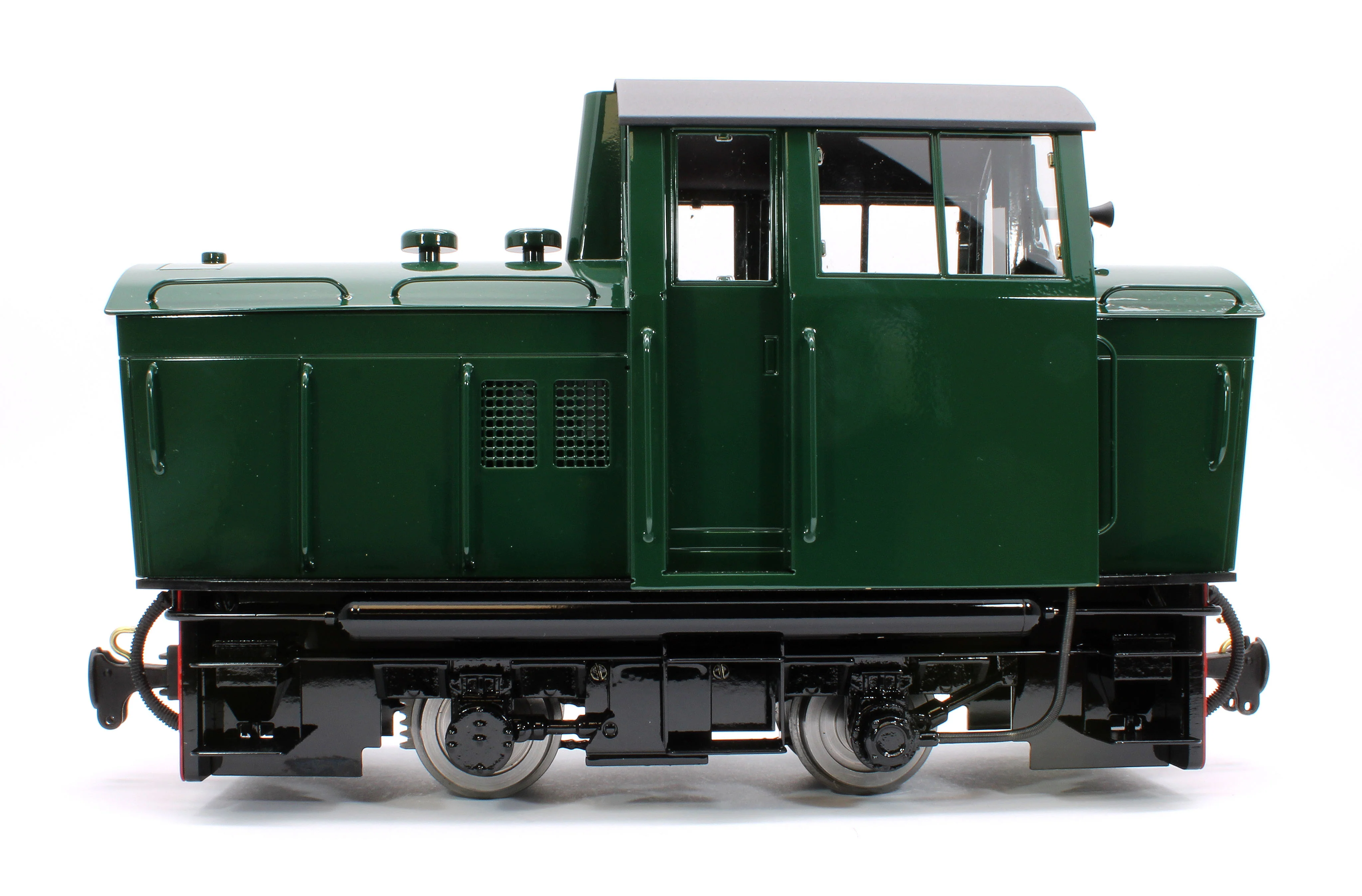 CNW 0-4-0 'Conway Castle' Deep Brunswick Green (Radio Control, Insulated Wheels) Diesel Locomotive - Image 2