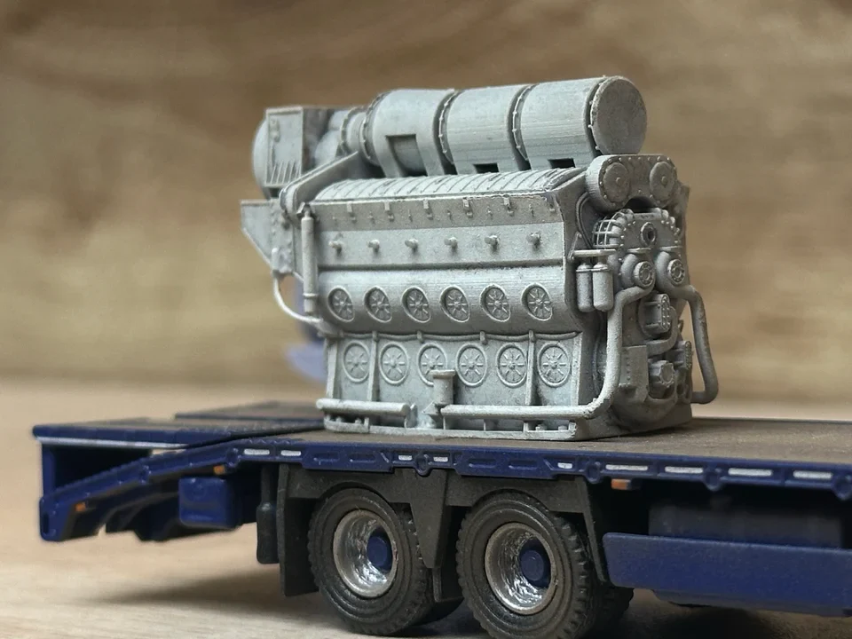RRM091 OO Gauge Class 66/67/69 Engine (Single Pack) - Unpainted - Image 2