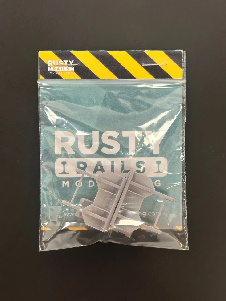 RRM149 OO Gauge Rawie Buffer Stop V2 (Single Pack) - Unpainted Model Kit - Image 9