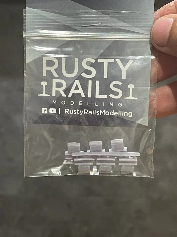 RRM040 OO Gauge Point Motors (Pack of 6) - Unpainted - Image 3
