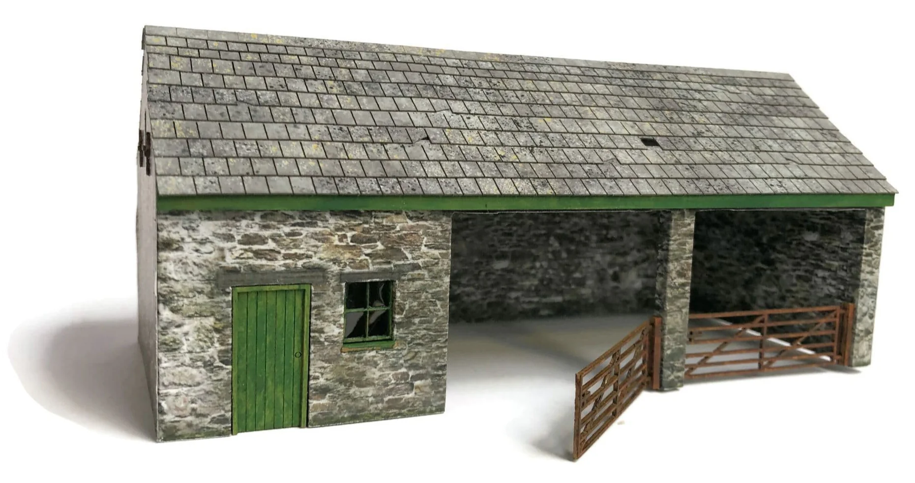 KX064 OO/HO Farm Machinery/Tractor Store Model Kit