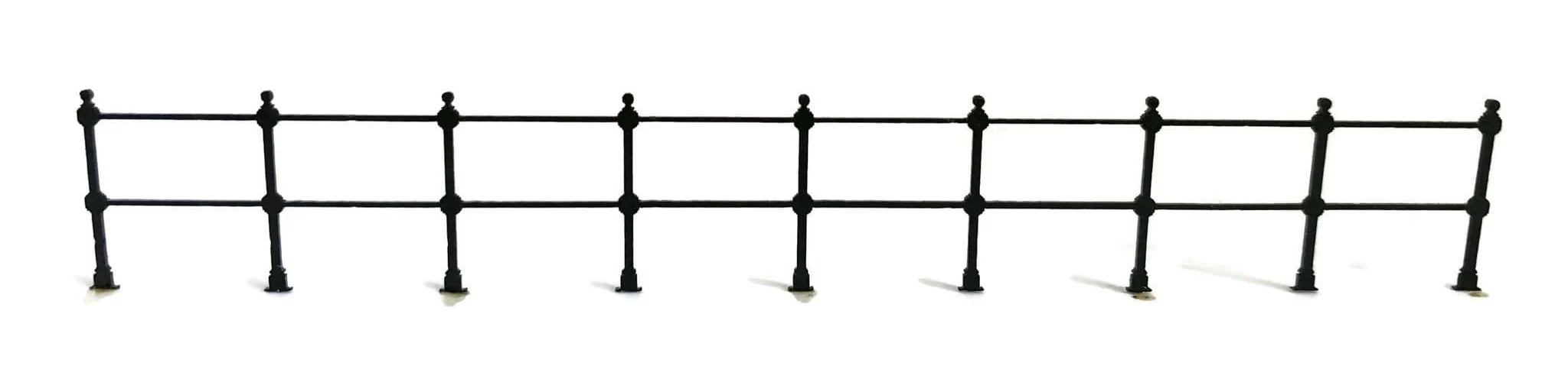 LX285 Quayside / Harbour / Promenade Railings Model Kit - Image 2