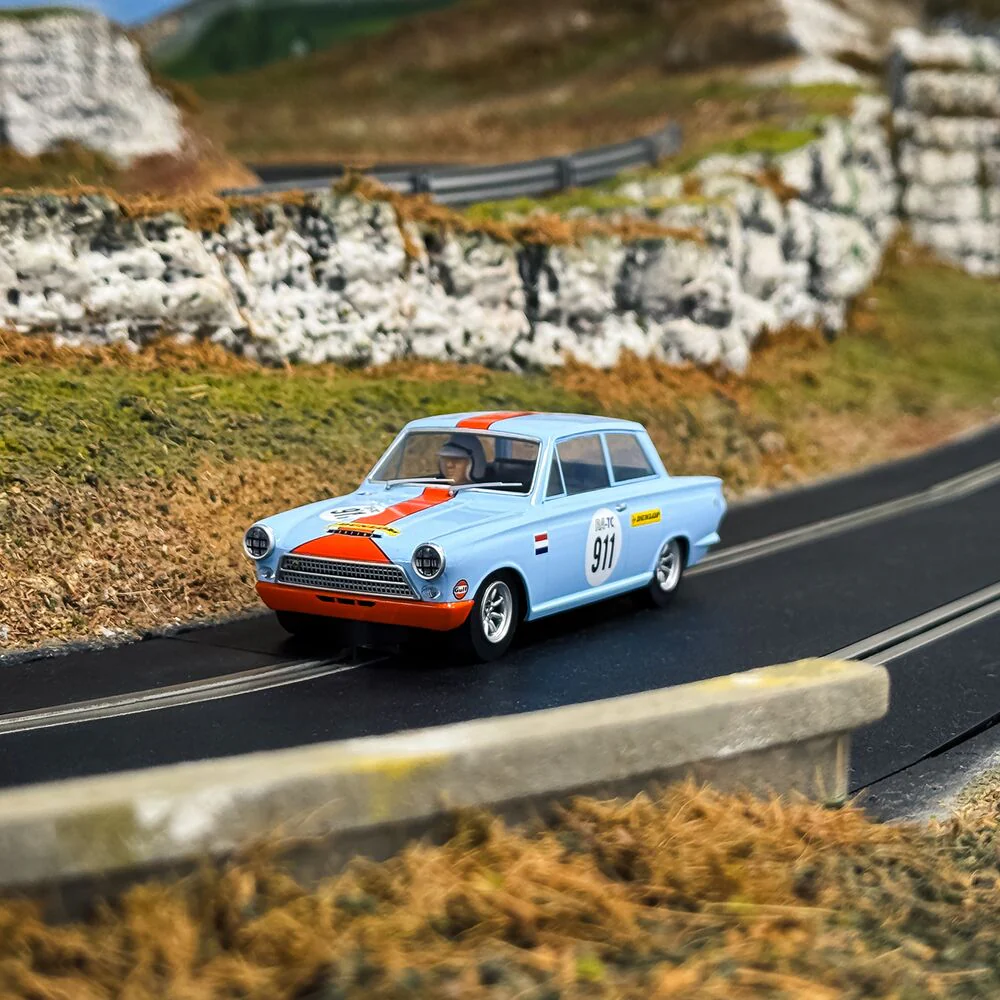 C4669 Ford Lotus Cortina - Gulf Edition - Image 11