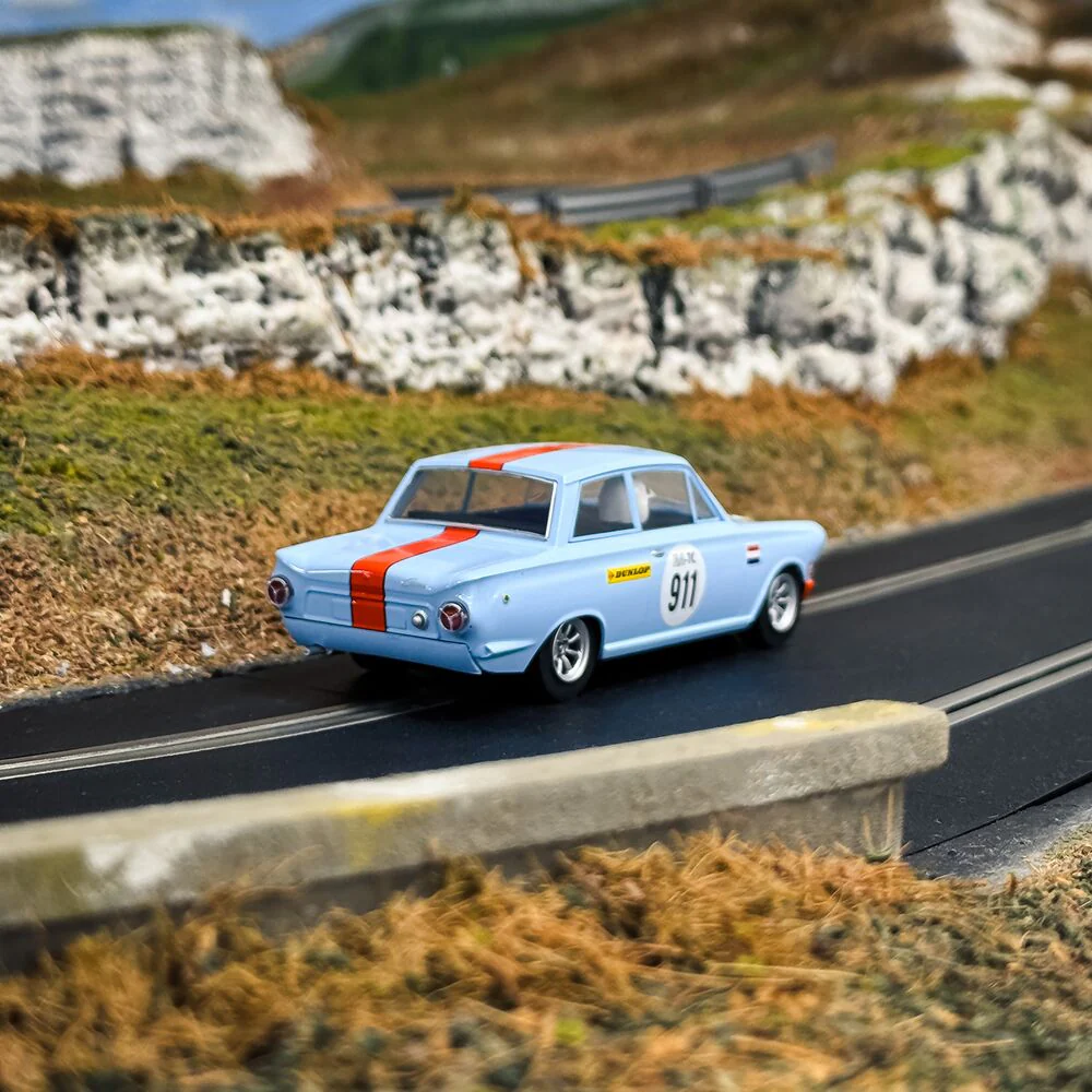 C4669 Ford Lotus Cortina - Gulf Edition - Image 12