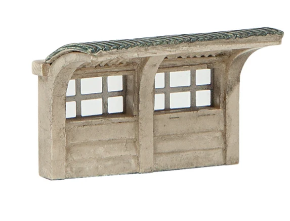 42-593 Concrete Bus Shelter