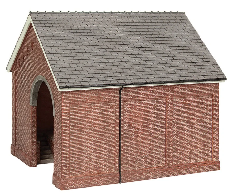 44-0116 Lucston Goods Shed