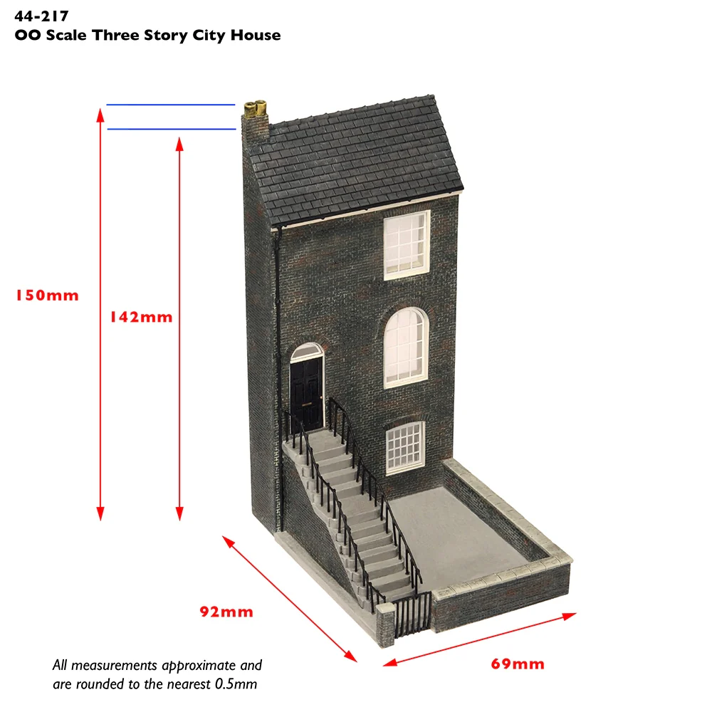 44-217 Low Relief Three Storey City House - Image 2
