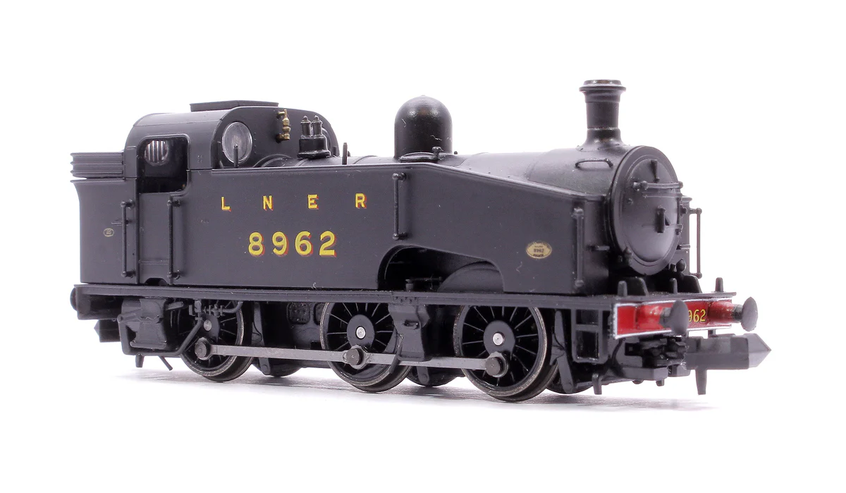 S2102-04 Class J50 LNER Black (Unlined) 0-6-0 Tank Locomotive No.8962 - Image 4