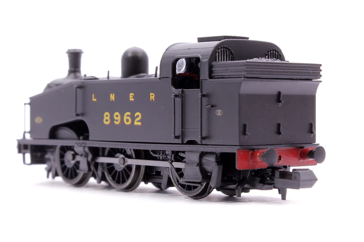S2102-04 Class J50 LNER Black (Unlined) 0-6-0 Tank Locomotive No.8962 - Image 9