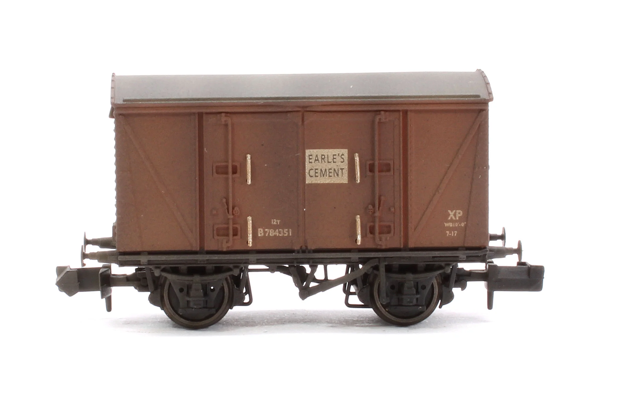 S2301-02 Custom Weathered Set of 3 BR 12T Vanwide Ventilated Vans, BR Bauxite (Early) Earle's Cement - Image 8