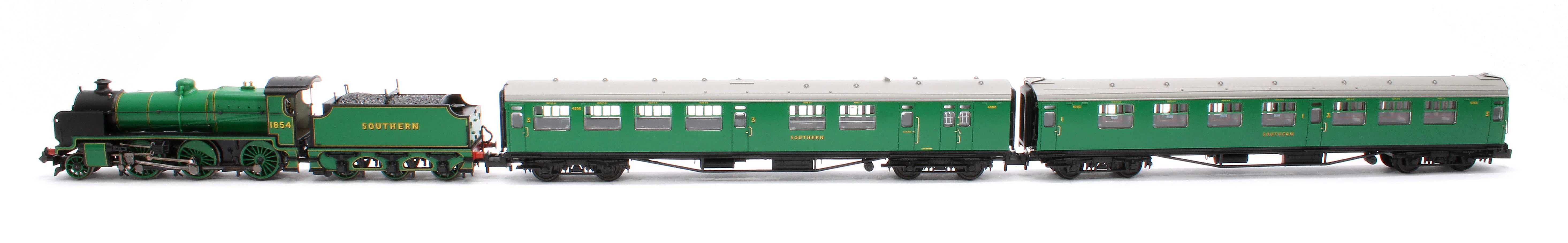 370-165SF The Thanet Flyer Train Set - DCC Sound - Image 12