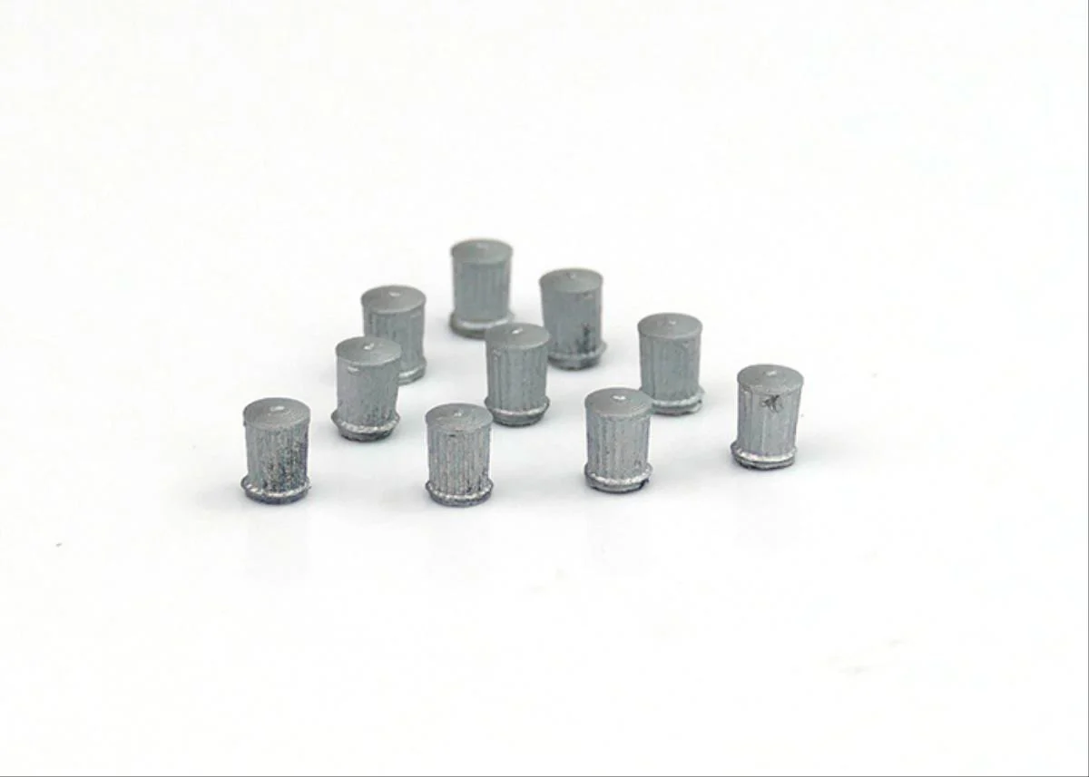 GMKD84 Traditional Dustbins 10pcs (Pre-Built) - Image 2