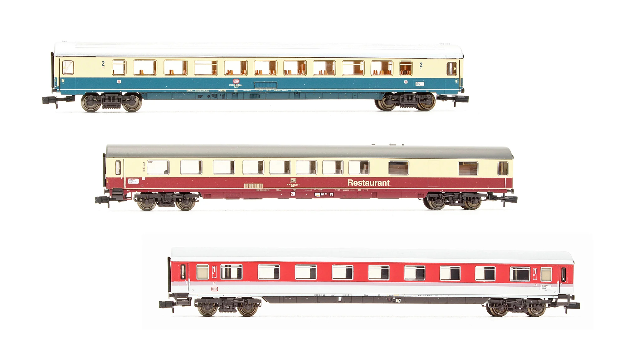 15682 Pre-Owned Set Of 3 Assorted DB Passenger Coaches