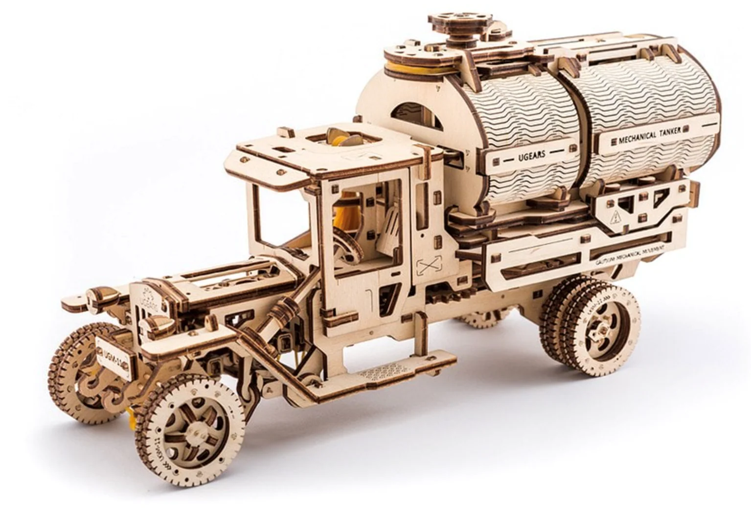 UG70021 Tanker Mechanical Model Kit