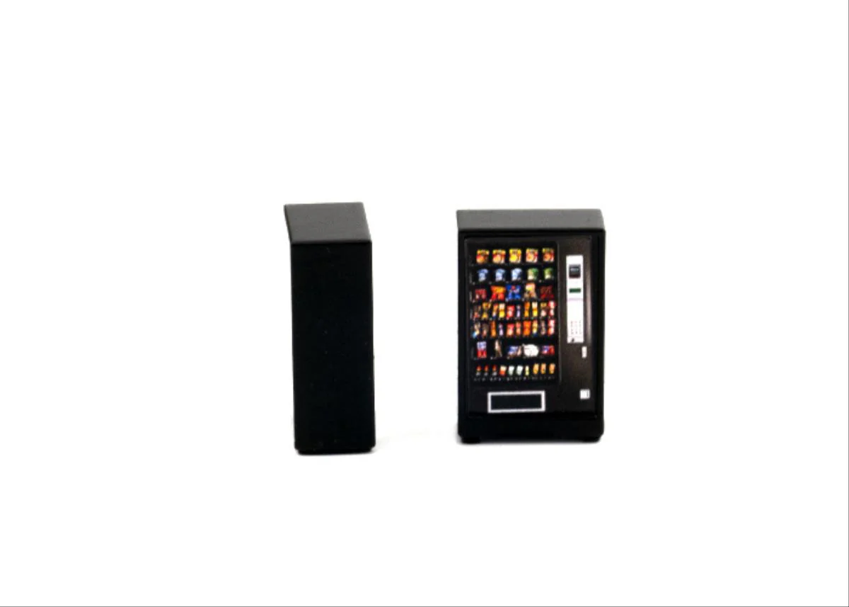 GM473 Vending Machines 2pcs (Pre-Built) - OO Gauge - Image 2