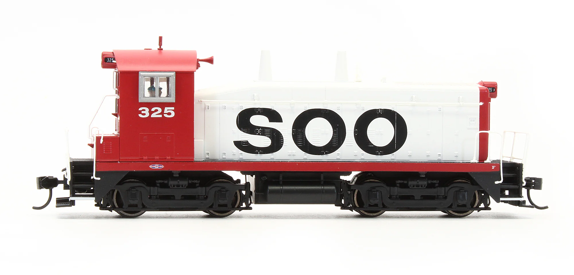920-41510 Pre-Owned EMD SW1200 Diesel Locomotive SOO Line - Road #325 - DCC Sound - Image 3