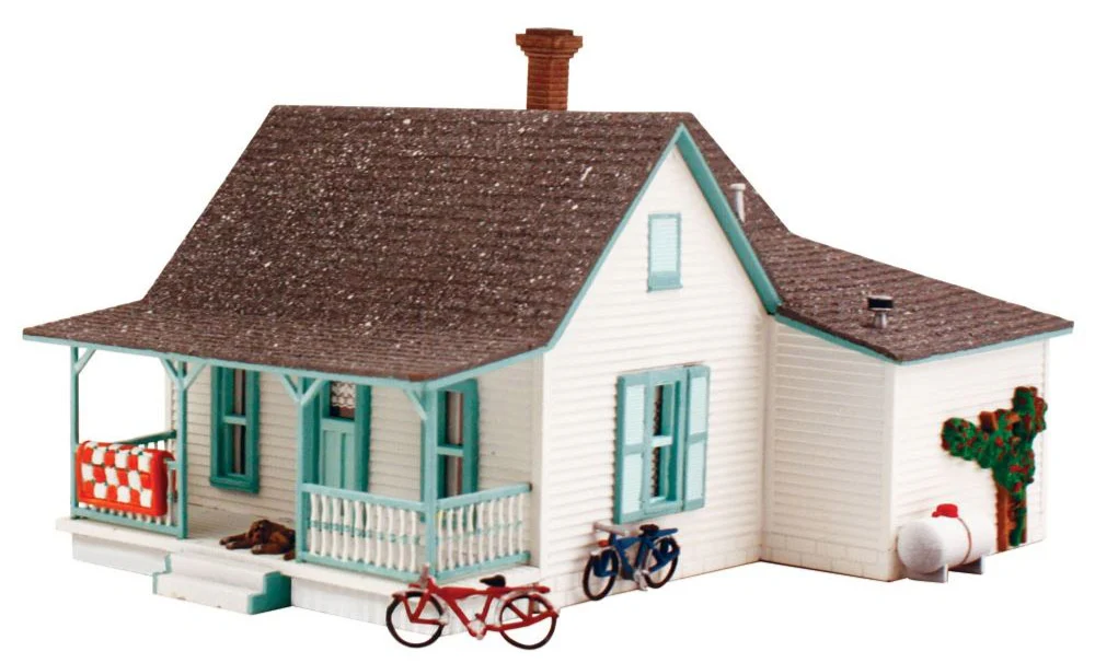 WPF5186 HO Country Cottage Model Kit